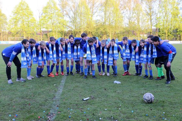 u15bkampioen2024F8934104-770A-E121-BBB5-CDAFB38A9FD5.jpg